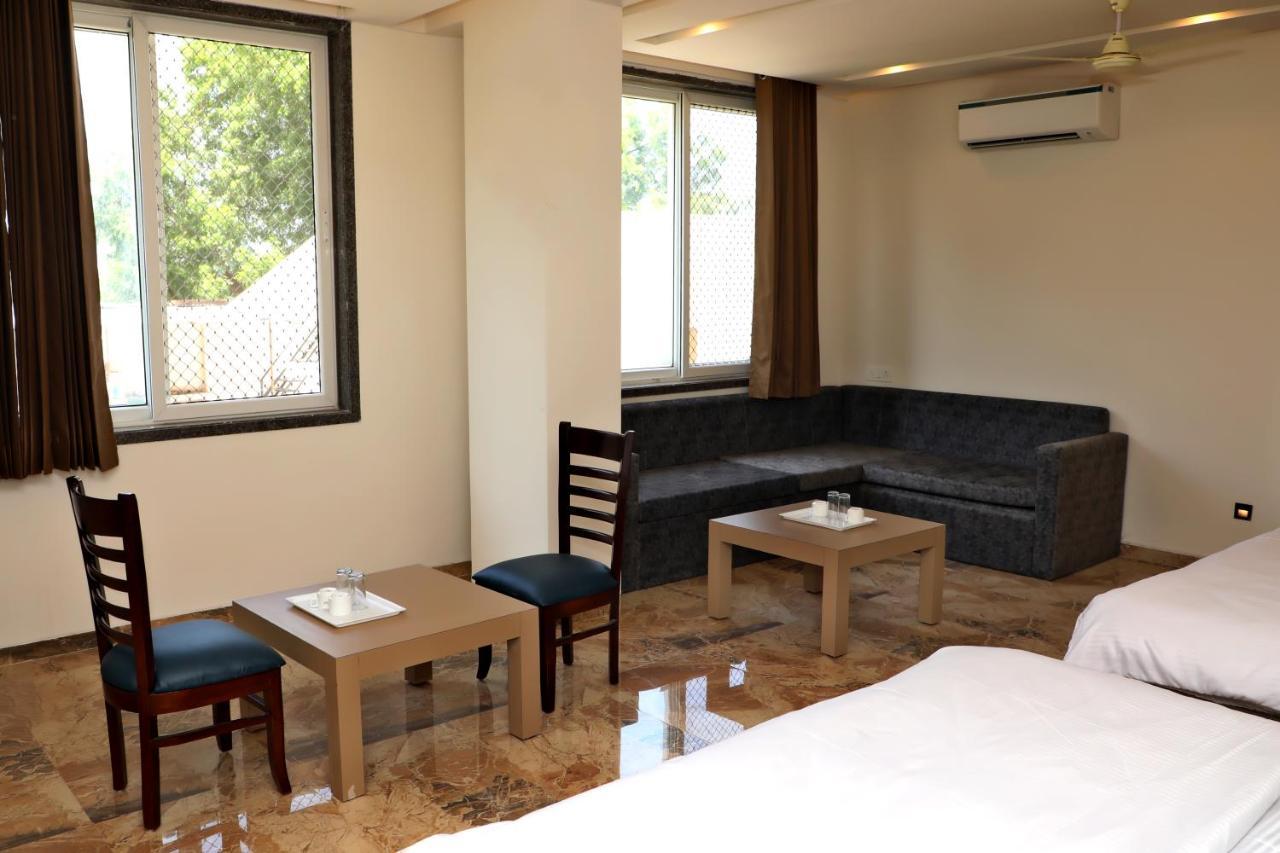 Hotel Keshav Inn Rajsamand Dış mekan fotoğraf